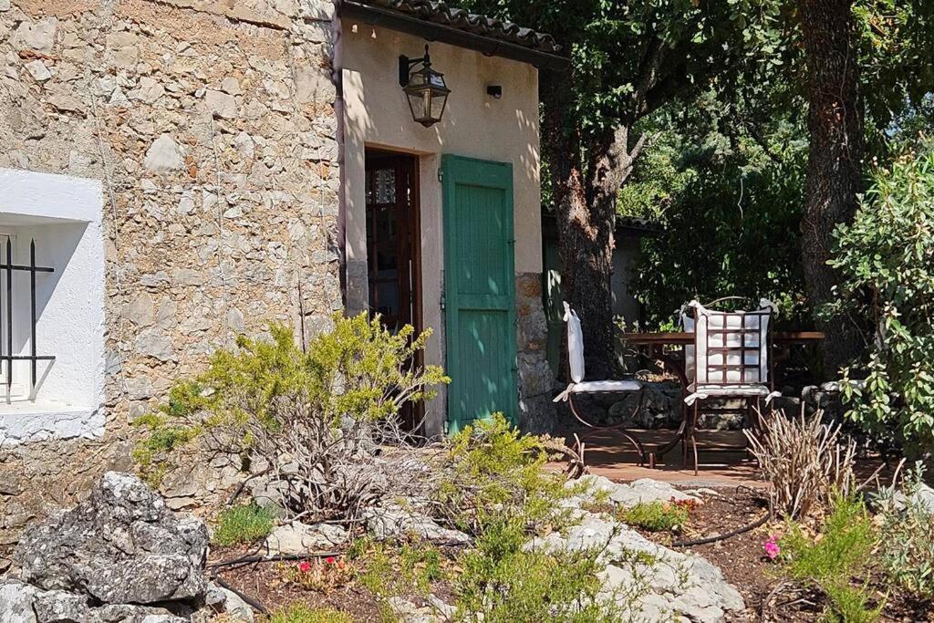 Vila Mazet Saint-Cézaire-sur-Siagne Exteriér fotografie